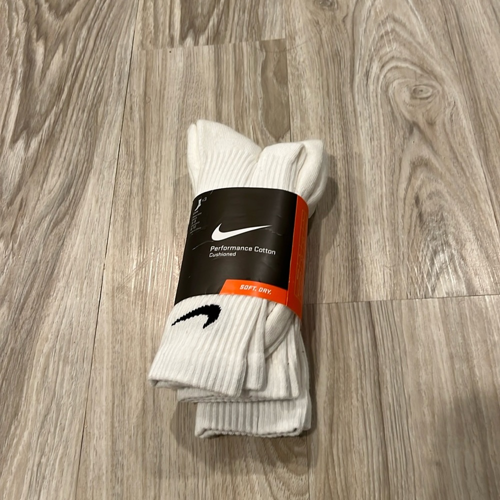 Nike crew socks, three pack